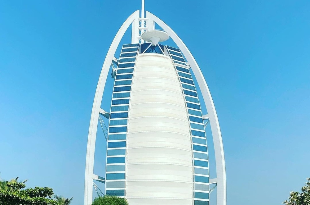 Hotel Burj Al Arab Jumeirah Sering Mendapatkan Permintaan Menarik Dari Para Tamu 