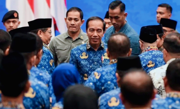 JOKOWI:Kalau Belum Siap,ASN Jangan Pindah Ke IKN September 2024