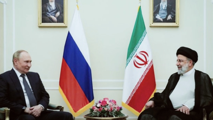 IRAN DAN RUSIA KLIM PERTAHANAN : Perang Lawan AS Bisa Terjadi