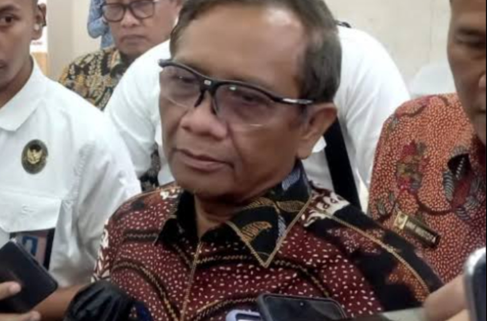 Diminta Memakzulkan Presiden Jokowi, Begini Tanggapan Mahfud MD 