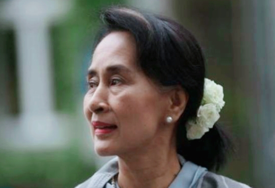 Pindah:Aung San Suu Kyi , Tahanan Rumah Lagi