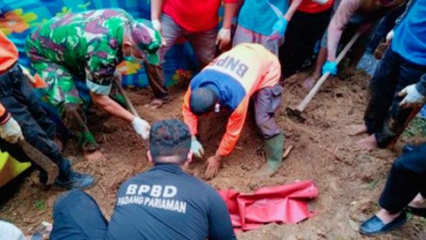 Polisi Tetapkan Tersangka Pembunuhan: Pembunuhan Penjual Gorengan Nia Kurnia Sari di Padang Pariaman