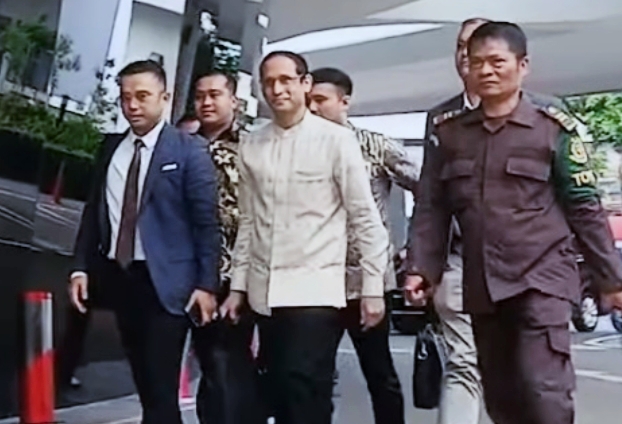 Tolak Kajian soal Laptop:Ibrahim Arief Tak Sesuai Permintaan Nadiem 
