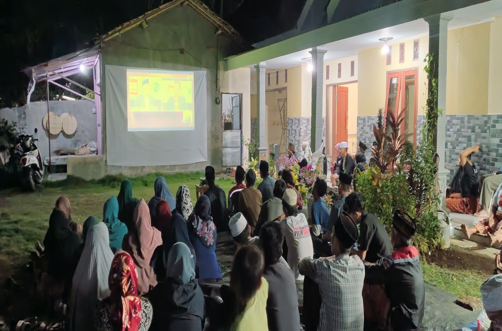 Nobar Debat Cawapres, Suasana Tampak Ramai Dihadiri Para Relawan Ganjar Mahfud