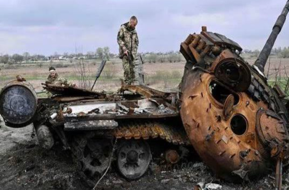 Sebuah Tank Canggih Buatan As Hancur Ditangan Rusia, ini Menjadi Kali Pertama Dalam Perang Ukraina 