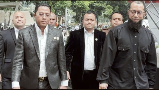 Keadaan Uang Percepatan Haji Dikembalikan : Ustaz Khalid,Komisi Pemberantasan Korupsi Berikan Penjelasan 