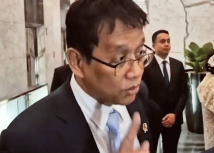 PURBAYA TOLAK : Bangun Family Office Pakai APBN