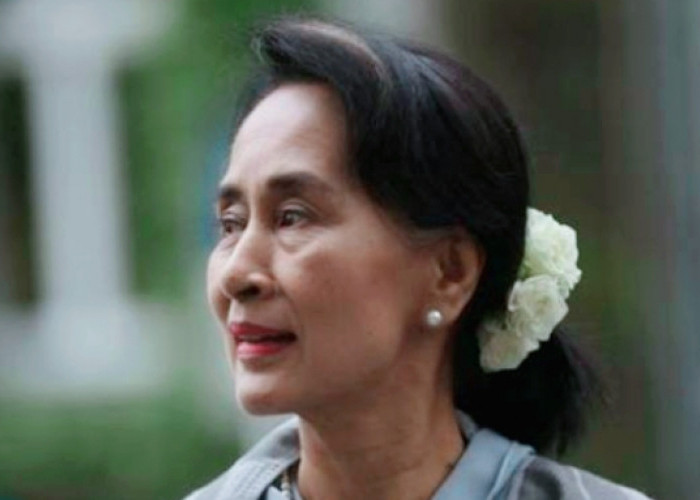 Pindah:Aung San Suu Kyi , Tahanan Rumah Lagi