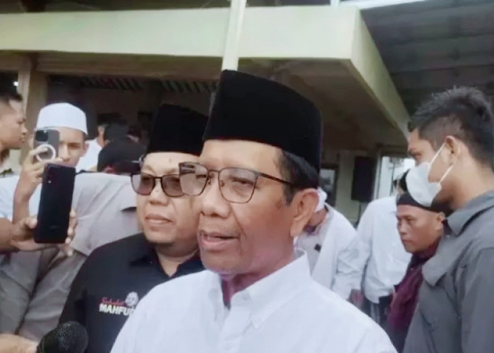 Pamit Langsung Ke Jokowi: Mahfud MD Mundur 