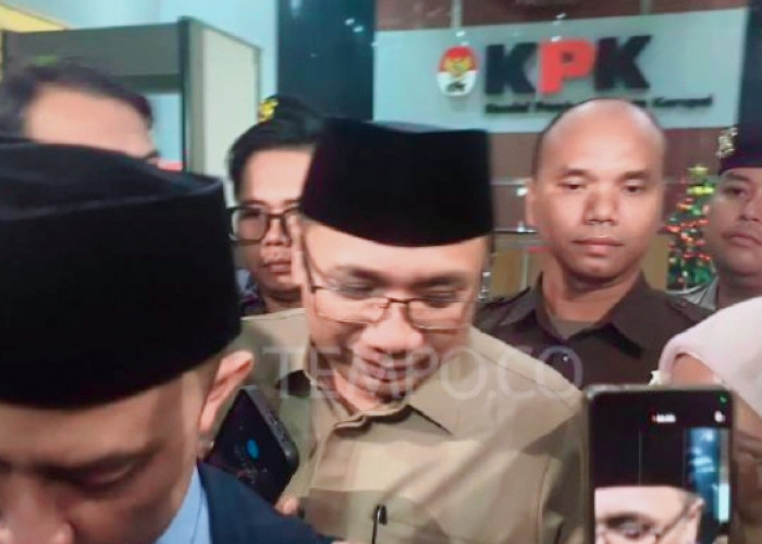 Diperiksa KPK 8 Jam:Eks Menag Yaqut  Kasus Haji