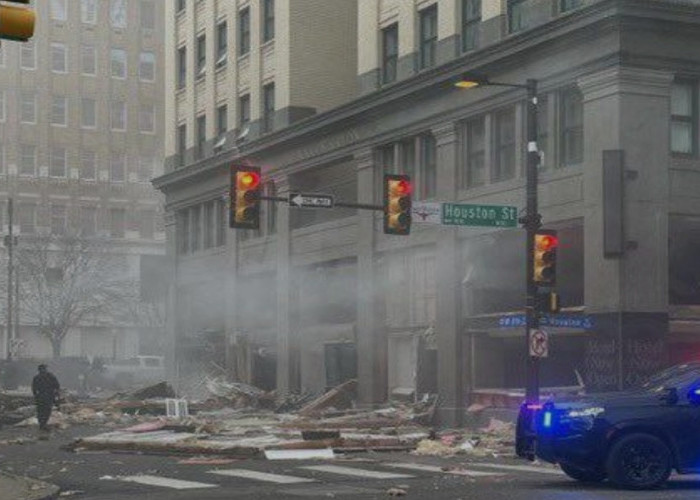 Ledakan Dari Gas Alam Yang Membuat Sandman Signature Hotel Bergetar, Mengakibatkan 21 Orang Terluka