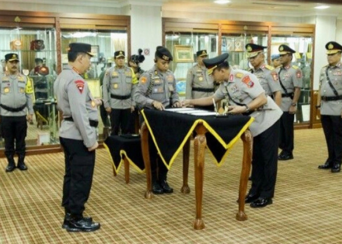 Kapolri Melantik Irjen Eddy Sumitro Koordinator Staf Ahli (Koorsahli) , Irjen Yudhiawan Jadi Kapolda Sulawesi 