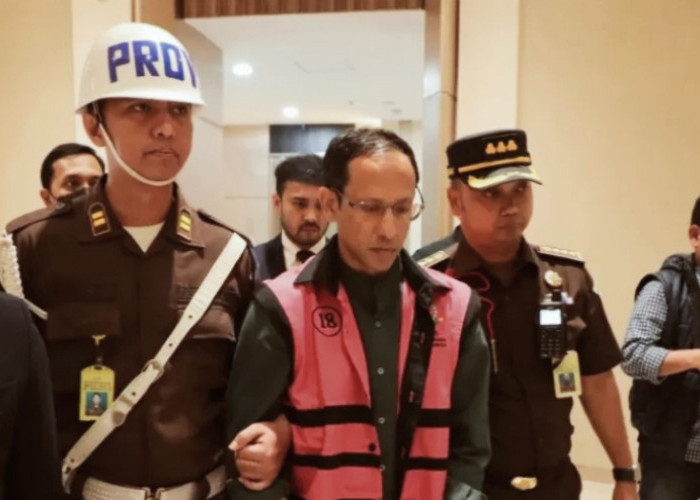 Penangguhan Sementara :Penahanan Nadiem Makarim Karena Jalani Operasi 